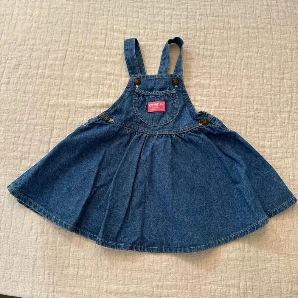 Vtg OshKosh B'gosh Girls Vestbak Denim Jean Jumper Dress Bib Overalls Sz 4 USA